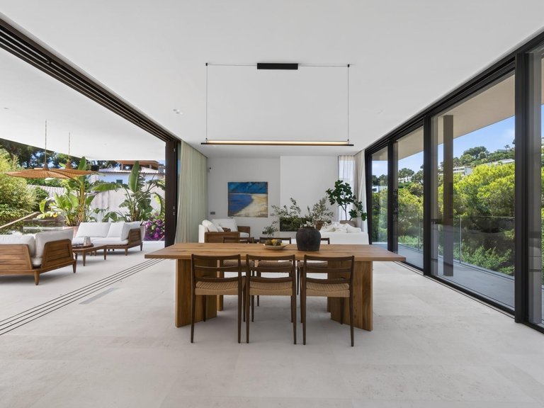 Contemporary New-Build Villa with Pool and Guest Apartment, Five Minutes' Walk from the Beach in Bendinat , Calvià, Baleares 13