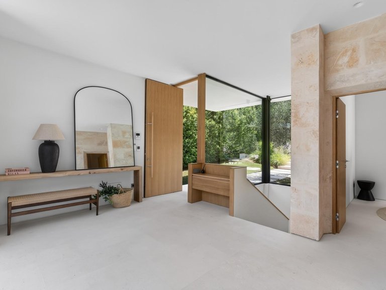 Contemporary New-Build Villa with Pool and Guest Apartment, Five Minutes' Walk from the Beach in Bendinat , Calvià, Baleares 26