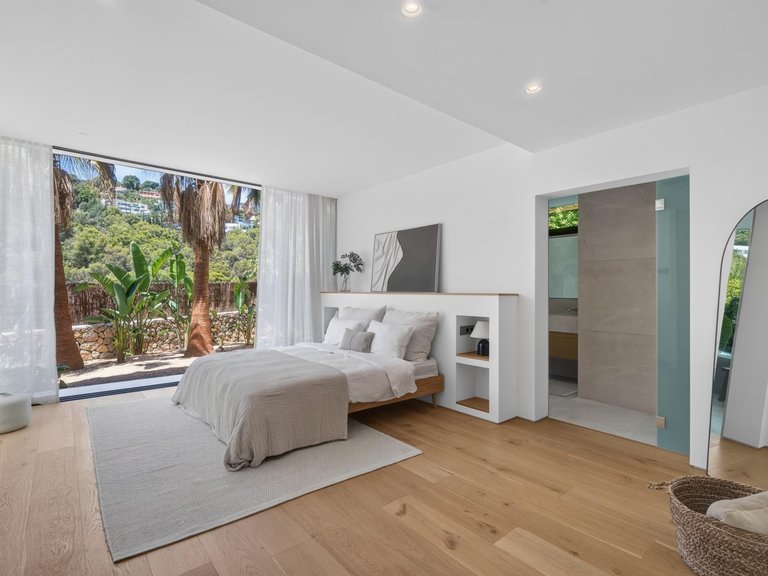 Contemporary New-Build Villa with Pool and Guest Apartment, Five Minutes' Walk from the Beach in Bendinat , Calvià, Baleares 29