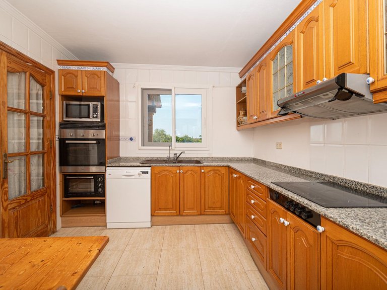 Four-bedroom semi-detached house with garden, terrace and triple garage in Son Sardina, Palma , Palma de Mallorca, Baleares 18