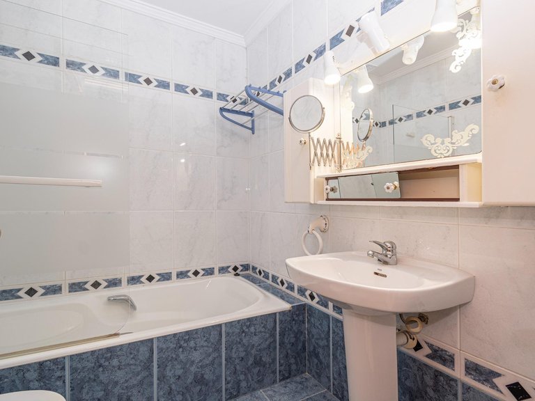 Four-bedroom semi-detached house with garden, terrace and triple garage in Son Sardina, Palma , Palma de Mallorca, Baleares 28