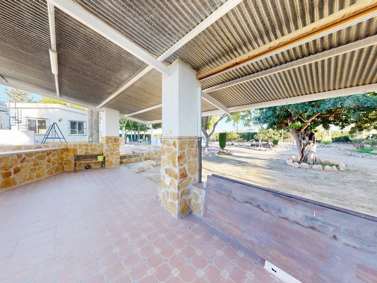 Villa for Sale in Inland Orihuela, Alicante 46