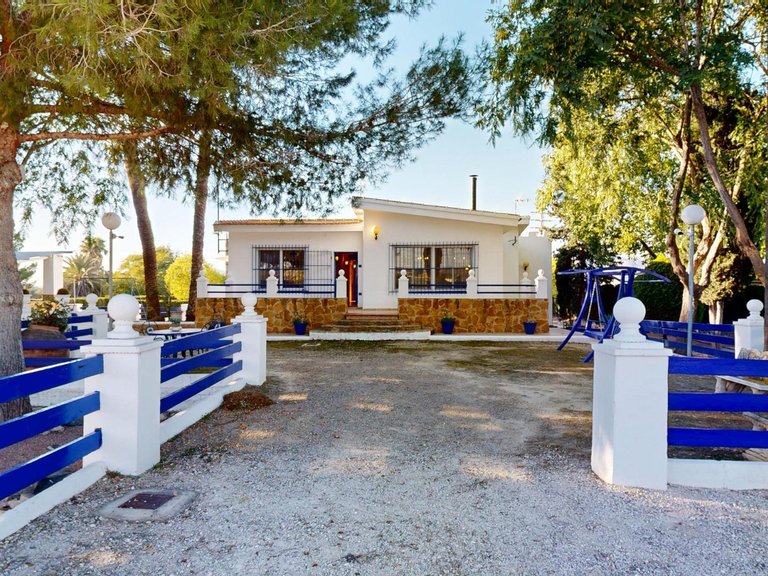 Villa for Sale in Inland Orihuela, Alicante 4