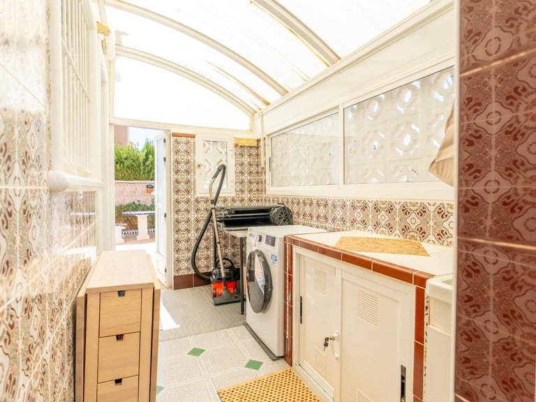 Villa for Sale in Costa Blanca Torrevieja, Alicante 11