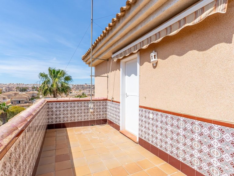 Villa for Sale in Costa Blanca Torrevieja, Alicante 21
