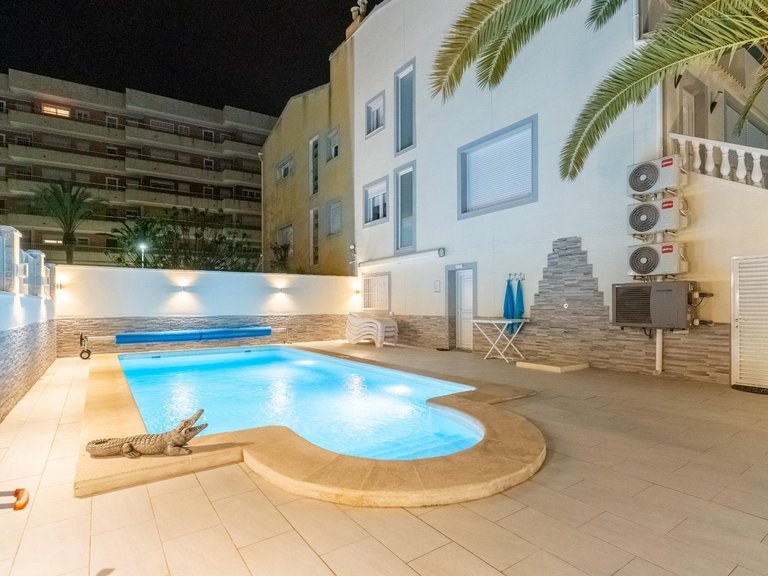 Town House for Sale in Costa Blanca Torrevieja, Alicante 42