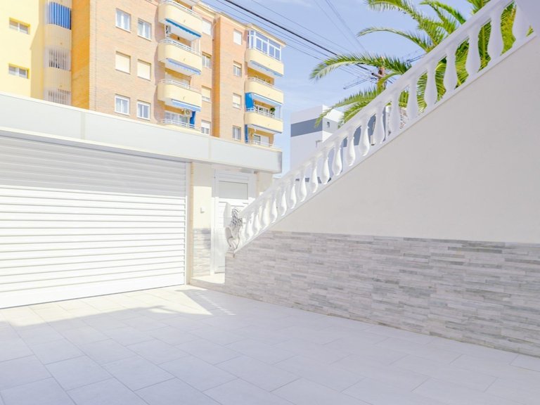 Town House for Sale in Costa Blanca Torrevieja, Alicante 46