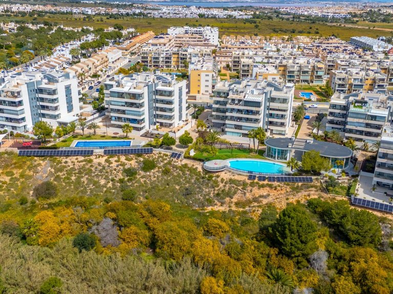Apartment for Sale in Costa Blanca Orihuela Costa, Alicante 32