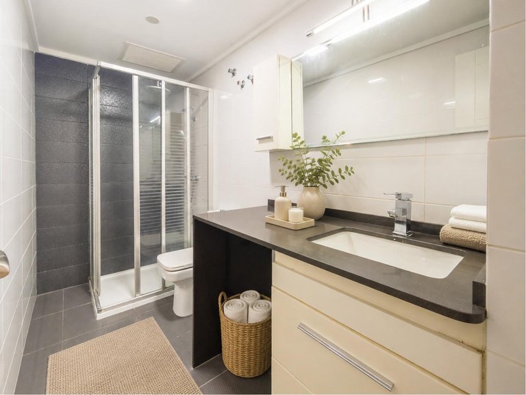 Apartment for Sale in Torrevieja, Alicante 11
