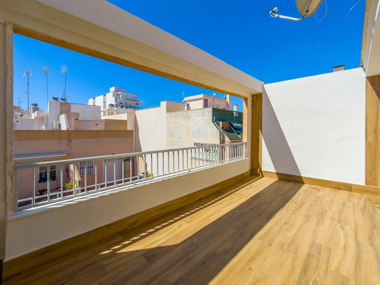 Apartment for Sale in Costa Blanca Torrevieja, Alicante 16