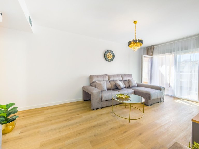 Apartment for Sale in Costa Blanca Torrevieja, Alicante 7