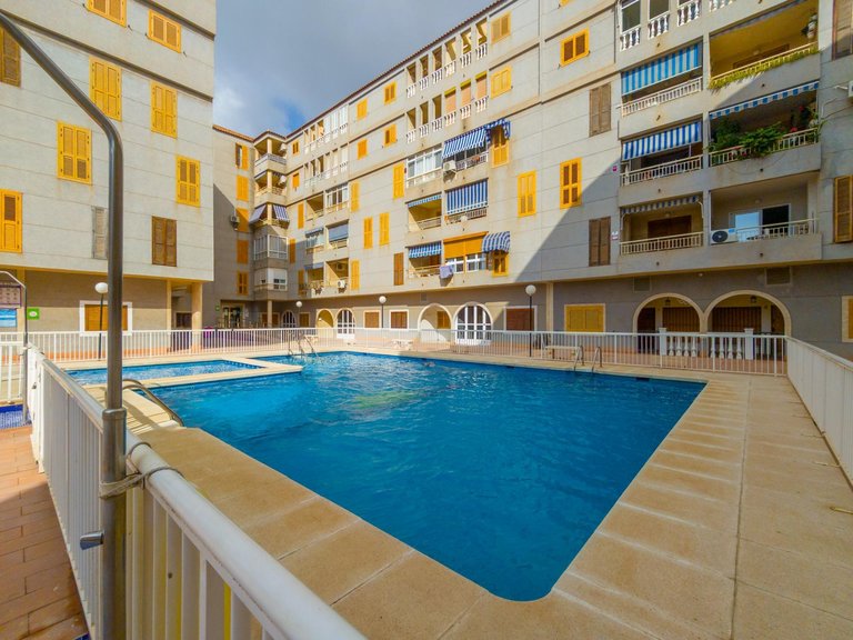 Apartment for Sale in Torrevieja, Alicante 20