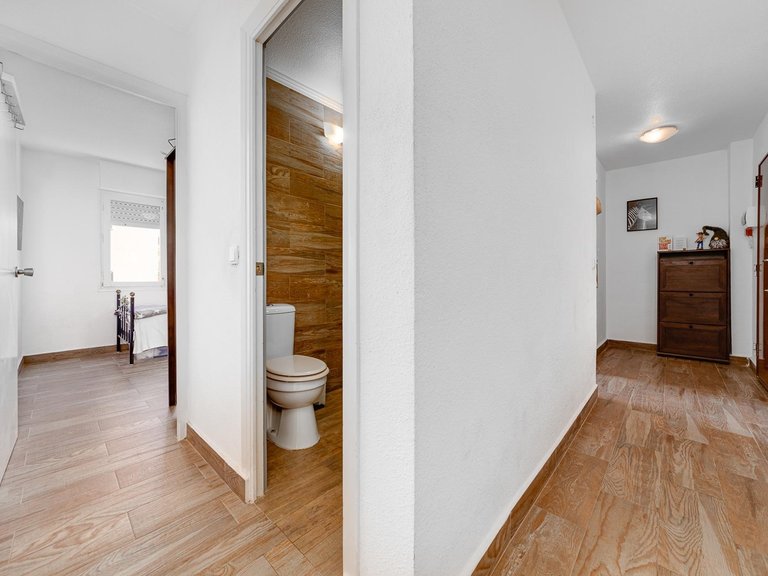 Apartment for Sale in Costa Blanca Torrevieja, Alicante 13