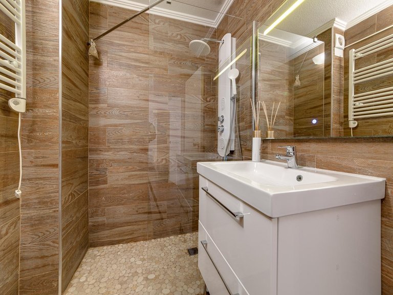 Apartment for Sale in Costa Blanca Torrevieja, Alicante 14