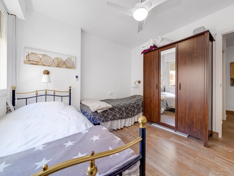 Apartment for Sale in Costa Blanca Torrevieja, Alicante 15