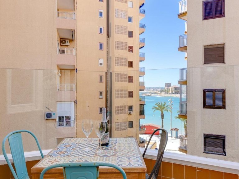 Apartment for Sale in Costa Blanca Torrevieja, Alicante 9