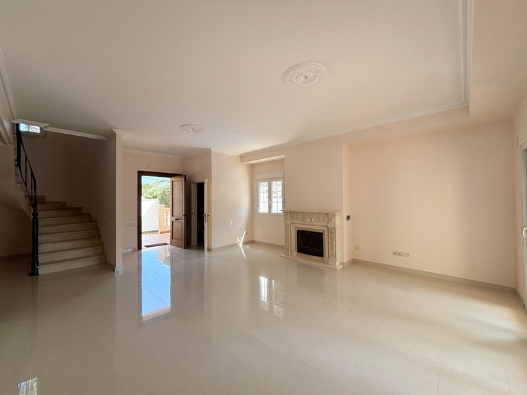 Villa for Sale in Costa Blanca Cabo Roig, Alicante 13