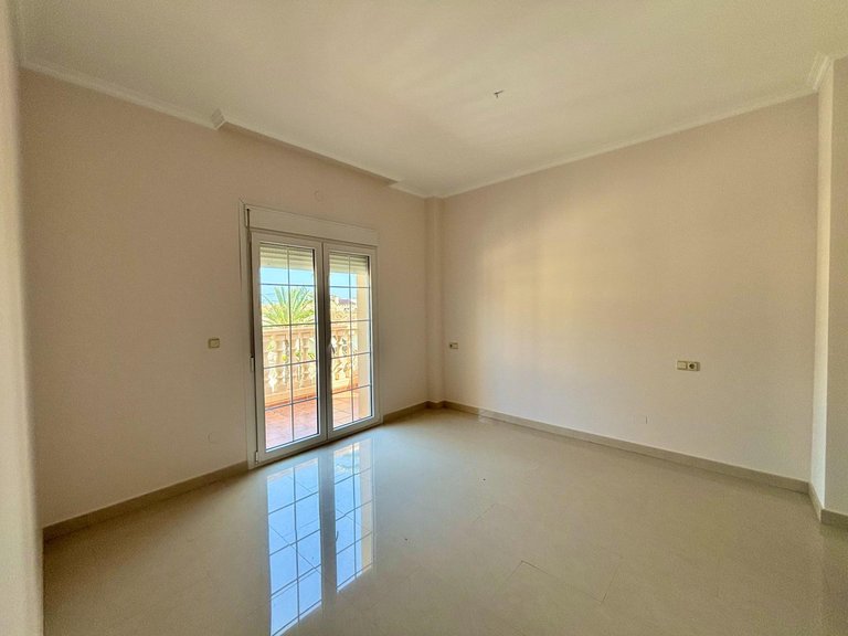 Villa for Sale in Costa Blanca Cabo Roig, Alicante 18