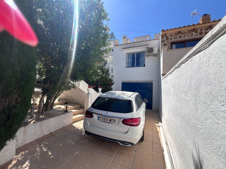 Town House for Sale in Costa Blanca Torrevieja, Alicante 8
