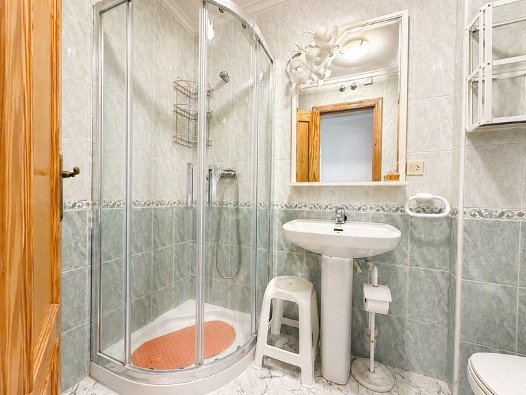 Apartment for Sale in Torrevieja, Alicante 14