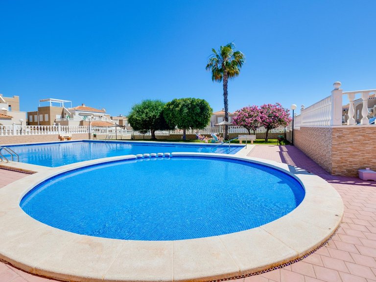 Villa for Sale in Torrevieja, Alicante 1