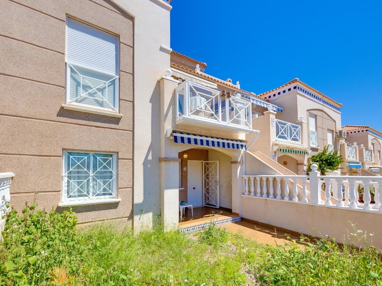 Villa for Sale in Torrevieja, Alicante 3