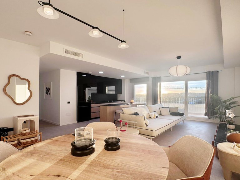 Apartment for Sale in Los Pacos, Fuengirola, Malaga 3