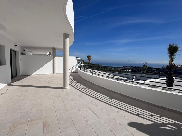 Apartment for Sale in Santangelo, Benalmádena, Malaga 5