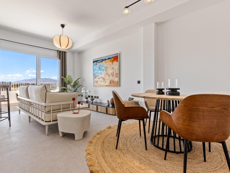 Apartment for Sale in Los Pacos, Fuengirola, Malaga 3