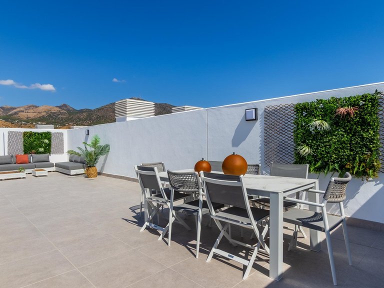 Apartment for Sale in Los Pacos, Fuengirola, Malaga 24