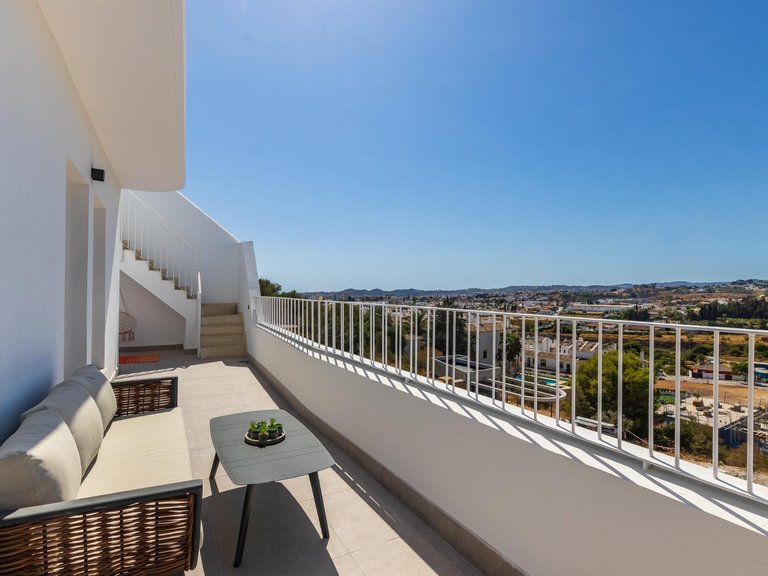 Apartment for Sale in Los Pacos, Fuengirola, Malaga 17
