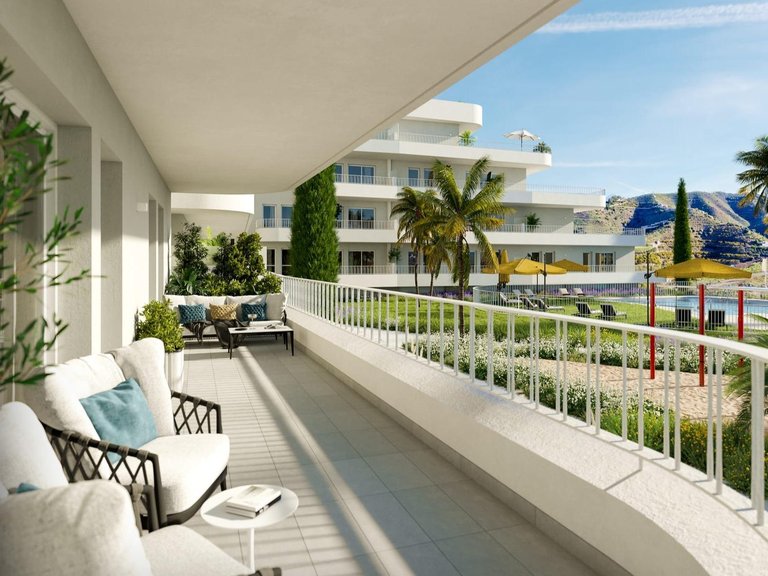 Apartment for Sale in Los Pacos, Fuengirola, Malaga 22