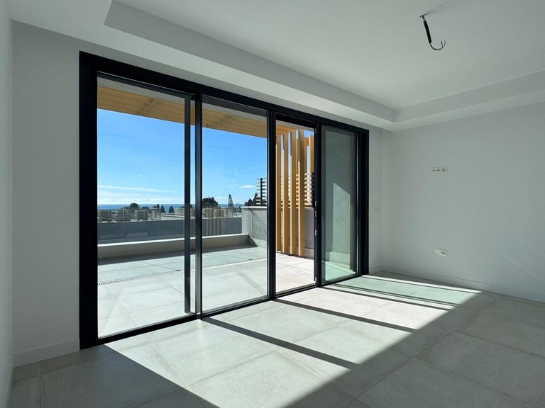 Villa for Sale in Mijas Costa, Mijas, Malaga 46
