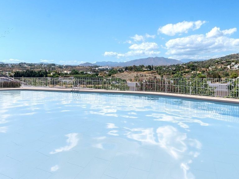 Apartment for Sale in Los Pacos, Fuengirola, Malaga 5