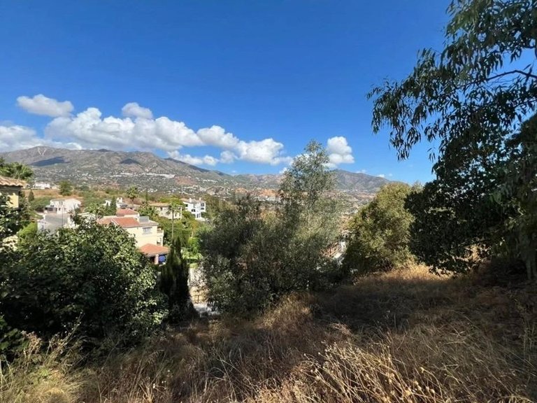 Plot for Sale in El Coto, Mijas, Malaga 3