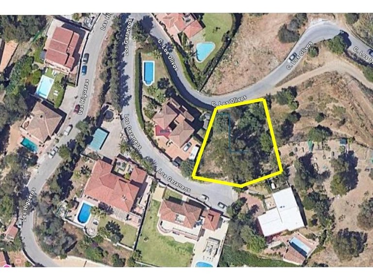 Plot for Sale in El Coto, Mijas, Malaga 4