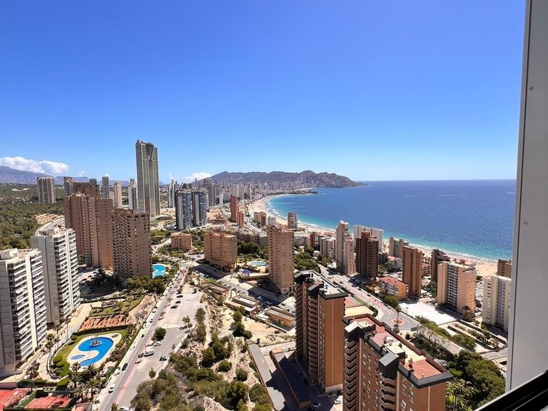 Apartment for Sale in Costa Blanca Benidorm, Alicante 10