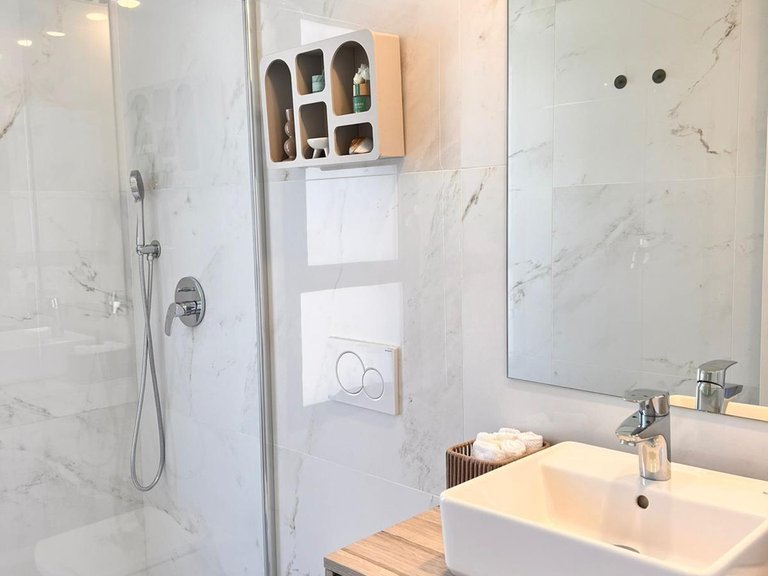 Apartment for Sale in Costa Blanca Benidorm, Alicante 16