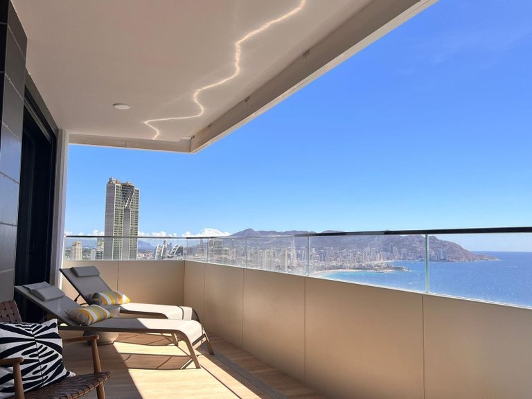Apartment for Sale in Costa Blanca Benidorm, Alicante 21