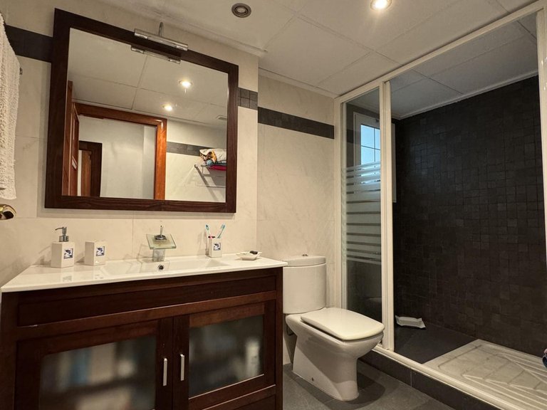 Apartment for Sale in Costa Blanca Torrevieja, Alicante 14