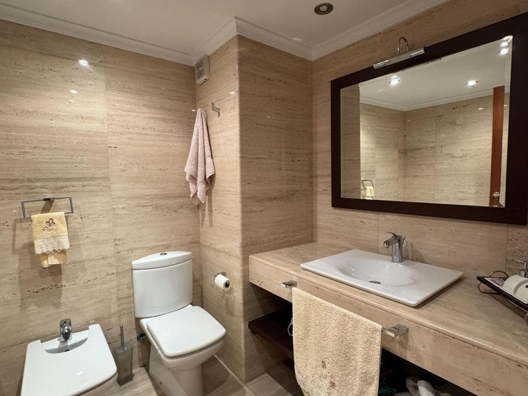 Apartment for Sale in Costa Blanca Torrevieja, Alicante 20