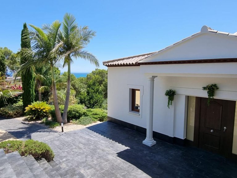 Villa for Sale in Costa Blanca Altea, Alicante 2