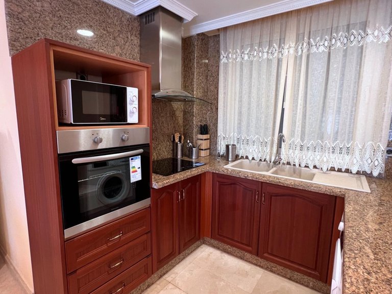 Town House for Sale in Costa Blanca Torrevieja, Alicante 28