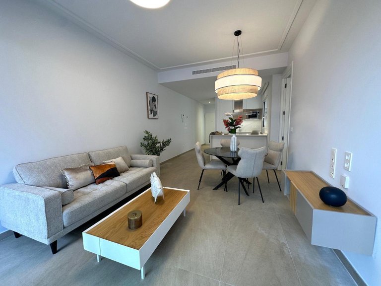 Apartment for Sale in Costa Blanca Torrevieja, Alicante 4