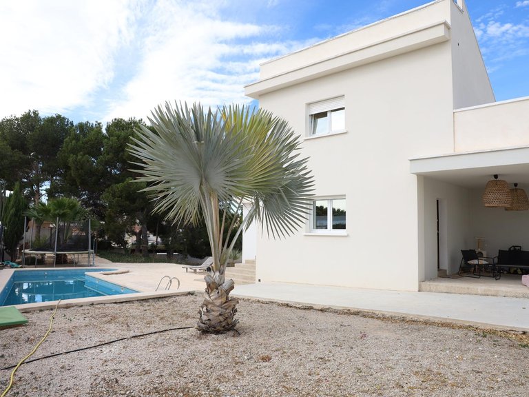 Villa for Sale in Costa Blanca Ciudad Quesada, Alicante 1