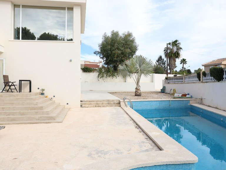 Villa for Sale in Costa Blanca Ciudad Quesada, Alicante 3