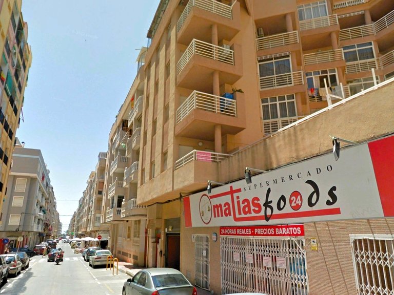 Apartment for Sale in Torrevieja, Alicante 15