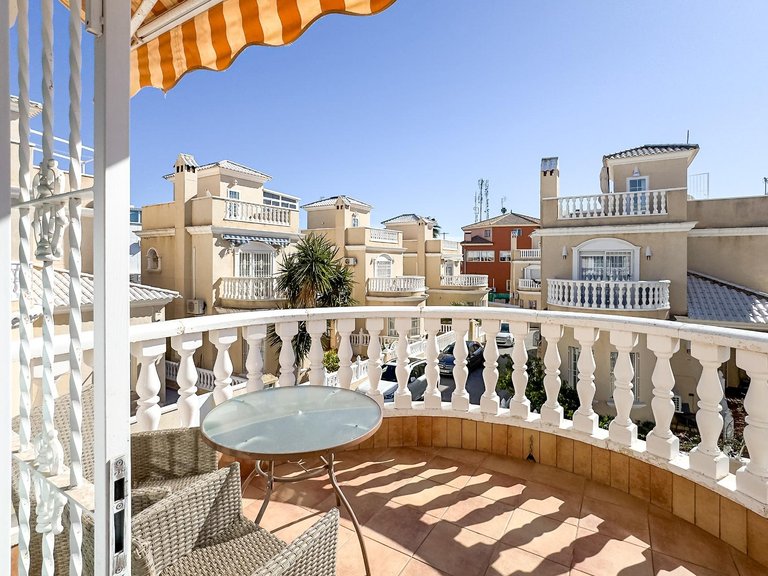 Villa for Sale in Costa Blanca Orihuela Costa, Alicante 32