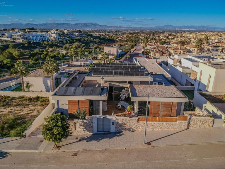 Villa for Sale in Costa Blanca Benijofar, Alicante 5