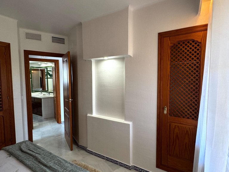 Penthouse for Sale in Costa Blanca Torrevieja, Alicante 25